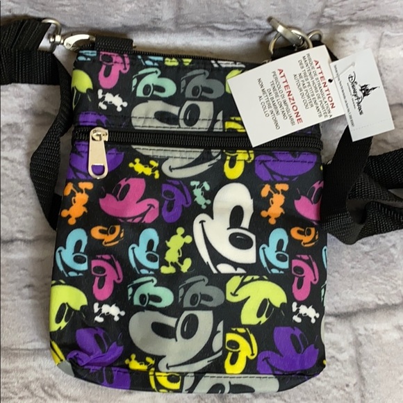 Disney Authentic Original Crossing Bag NWT - Picture 5 of 6